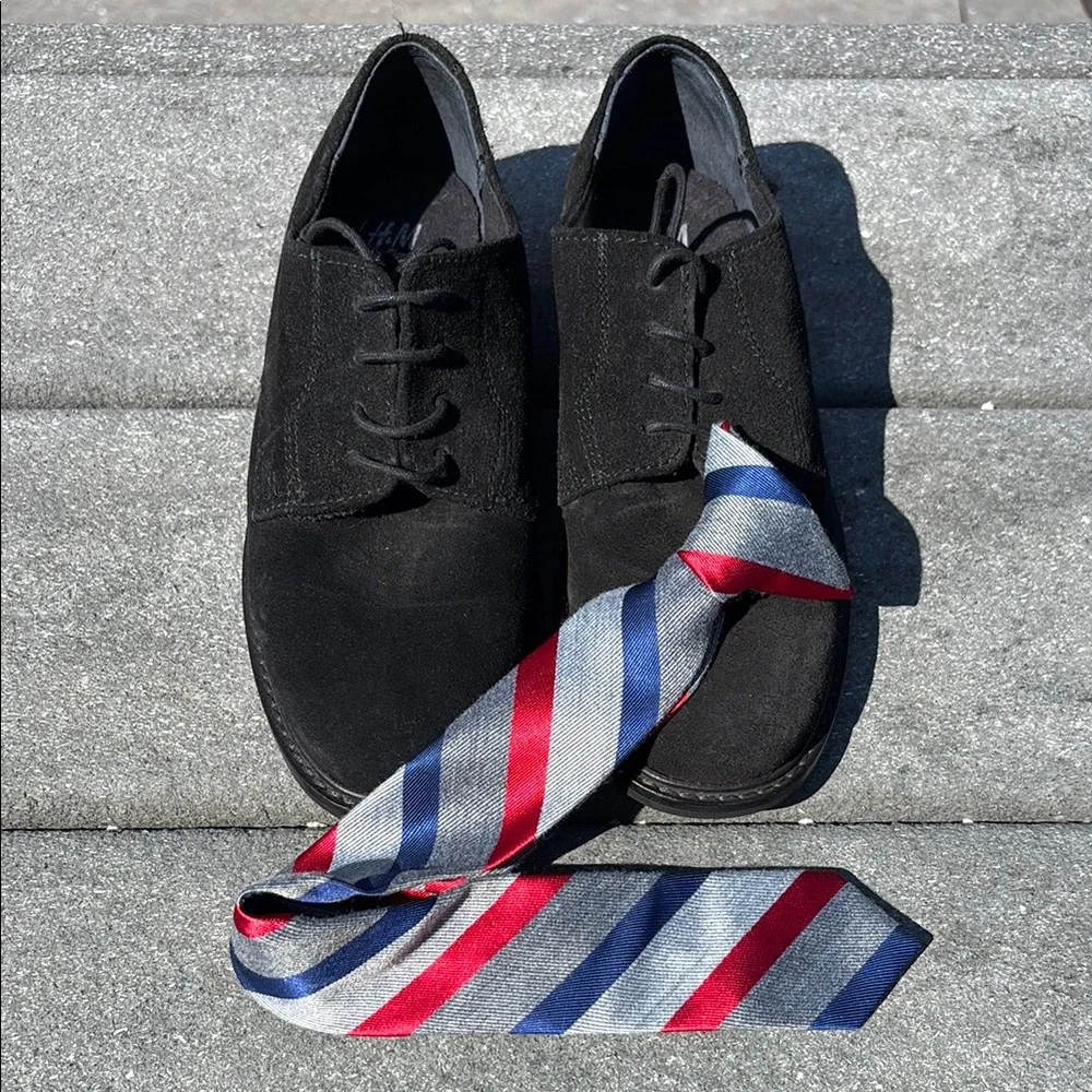 H&M Boys Black Oxfords Dress Shoes Kids Size 1, Kids Red Blue Gray Tie Clip-On